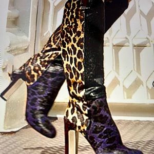 Fabulous Brian Atwood calf hair knee high leopard boots. Gold heel. 🔥